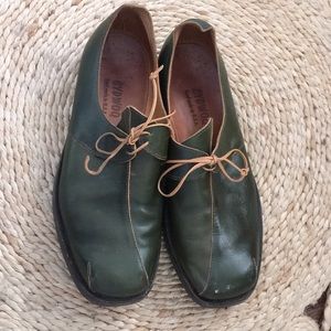 Adorable Cydwoq shoes!